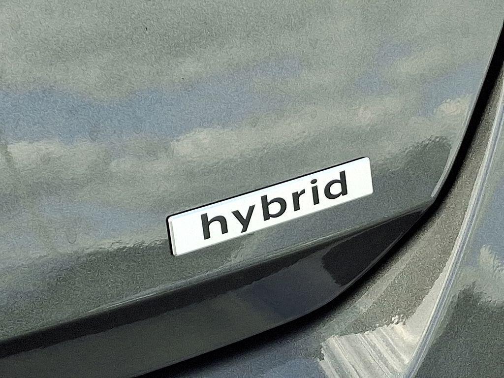new 2025 Hyundai ELANTRA HEV car, priced at $31,630