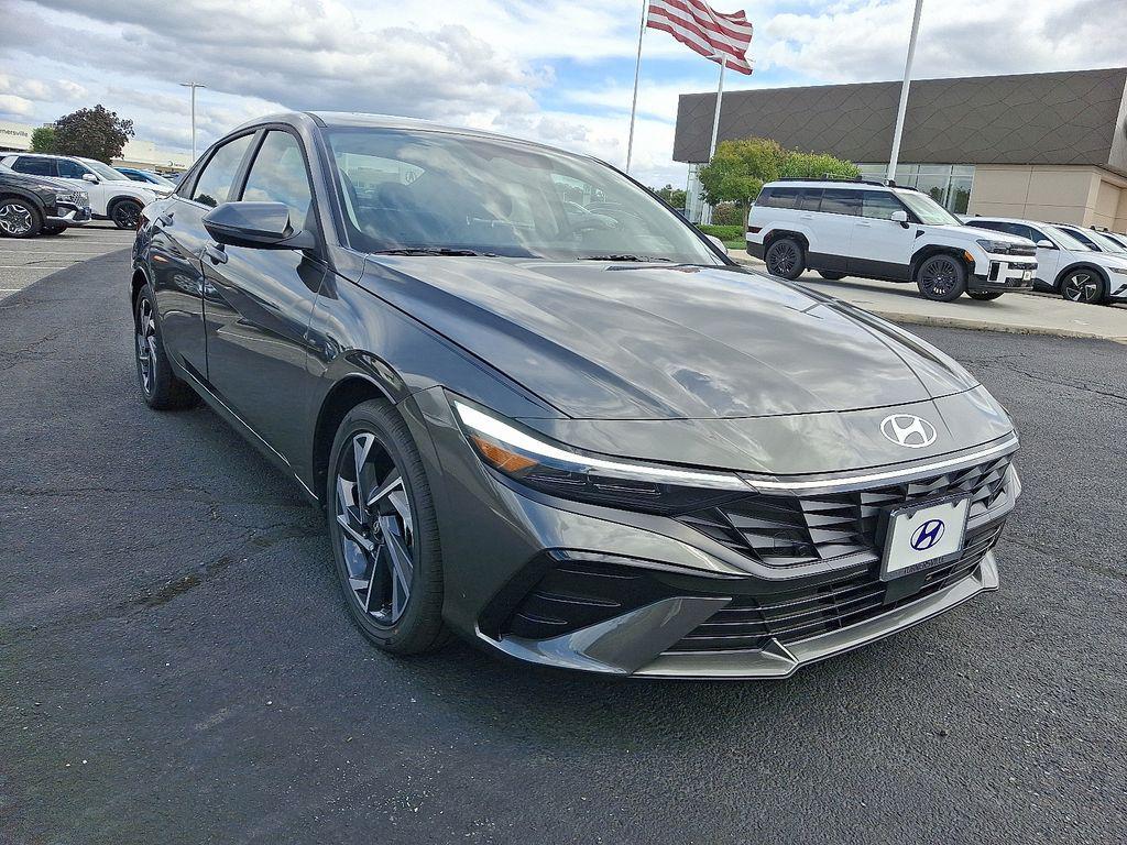 new 2025 Hyundai ELANTRA HEV car, priced at $31,630
