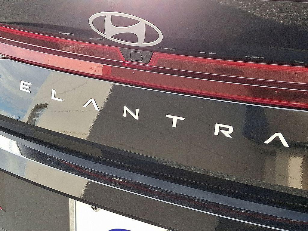 new 2025 Hyundai Elantra car, priced at $25,105