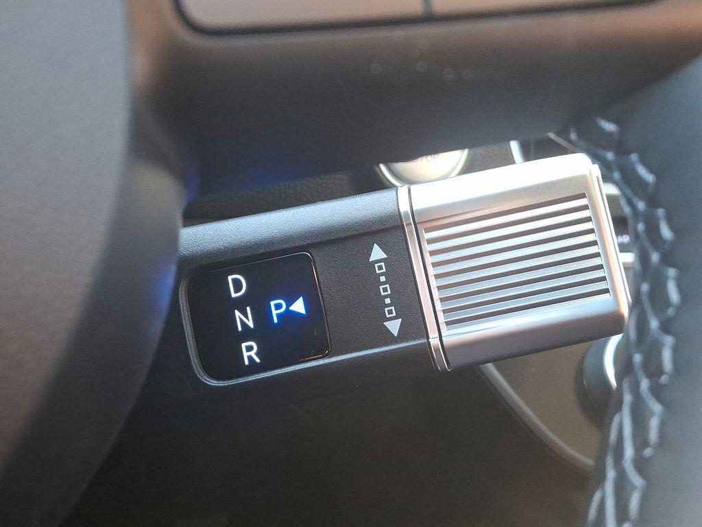 new 2025 Hyundai Sonata Hybrid car, priced at $33,055