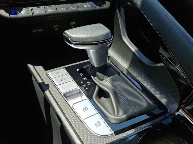 used 2023 Hyundai Elantra car