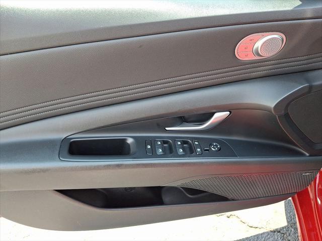 used 2023 Hyundai Elantra car