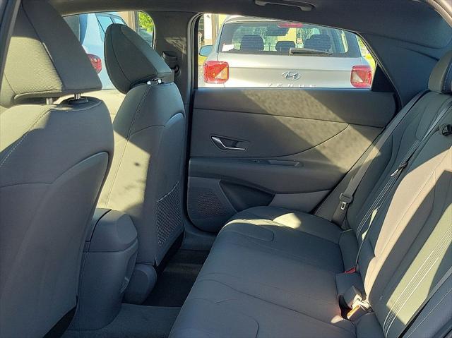 new 2025 Hyundai Elantra car, priced at $25,080
