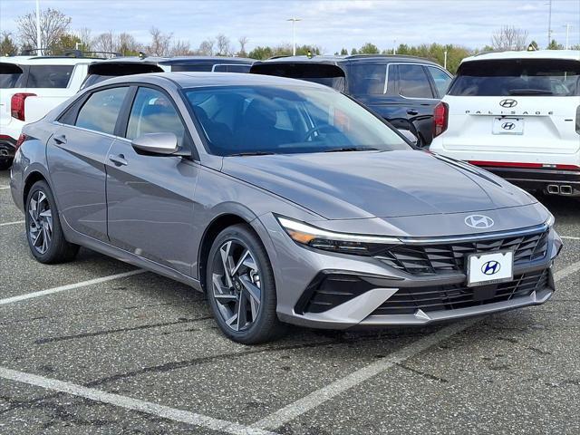 new 2025 Hyundai Elantra car, priced at $27,245