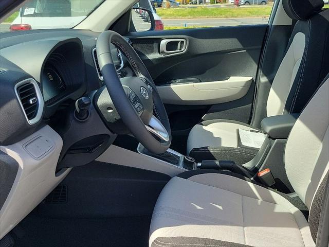 new 2025 Hyundai Venue car, priced at $24,385