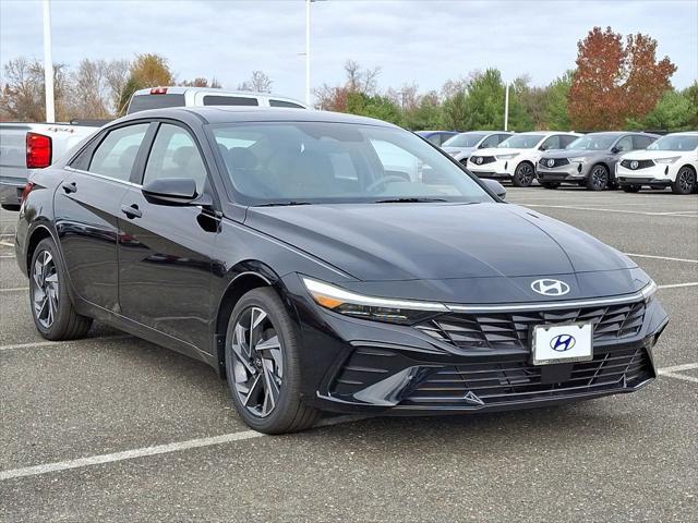 new 2025 Hyundai Elantra car, priced at $27,250