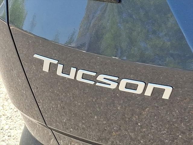 new 2025 Hyundai TUCSON Hybrid car, priced at $43,479