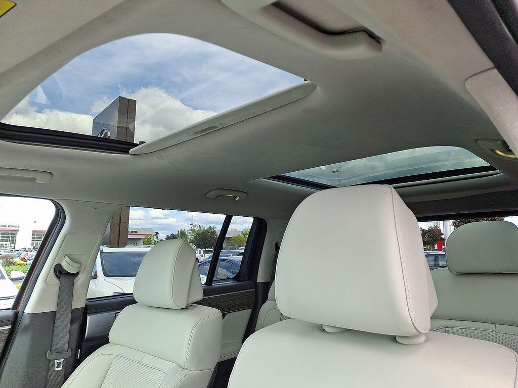 used 2024 Hyundai Santa Fe car, priced at $38,330