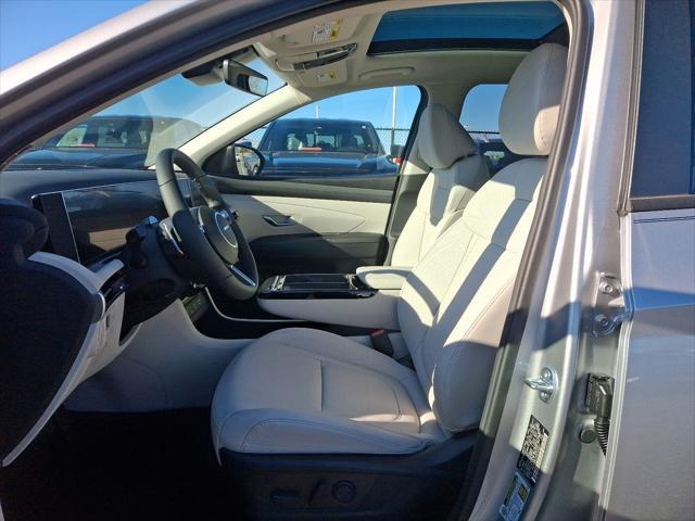new 2025 Hyundai TUCSON Hybrid car, priced at $38,490
