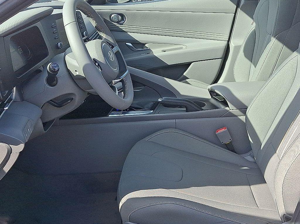 new 2025 Hyundai Elantra car, priced at $25,105