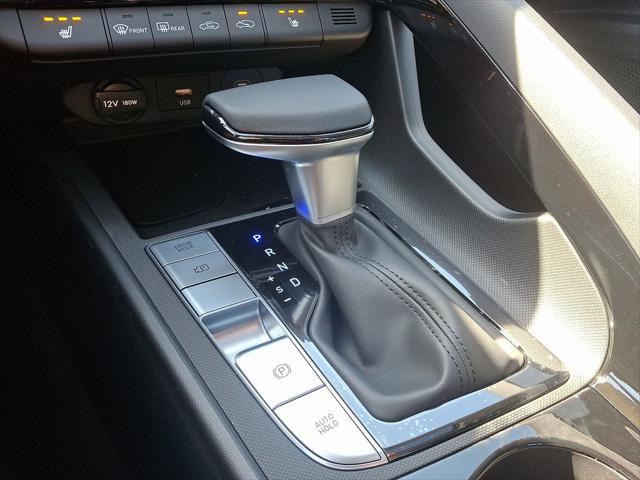 new 2025 Hyundai Elantra car, priced at $28,565