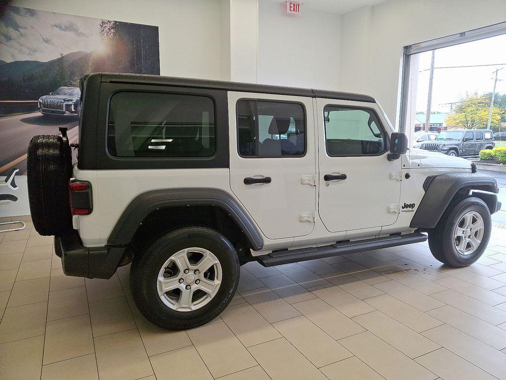 used 2022 Jeep Wrangler Unlimited car, priced at $32,703