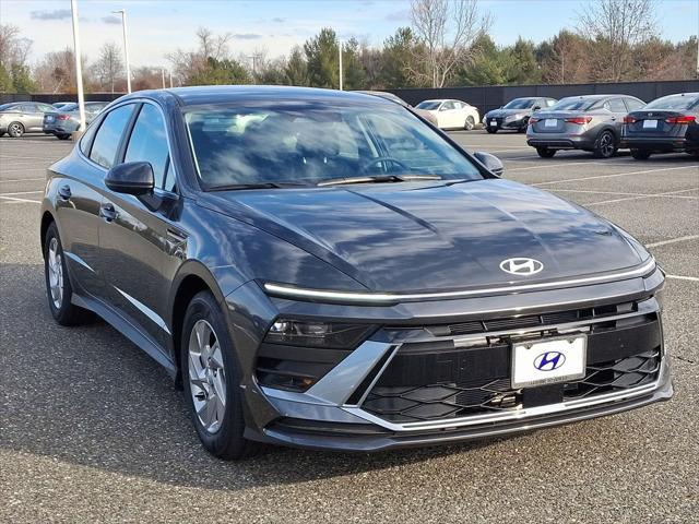 new 2025 Hyundai Sonata car, priced at $28,575