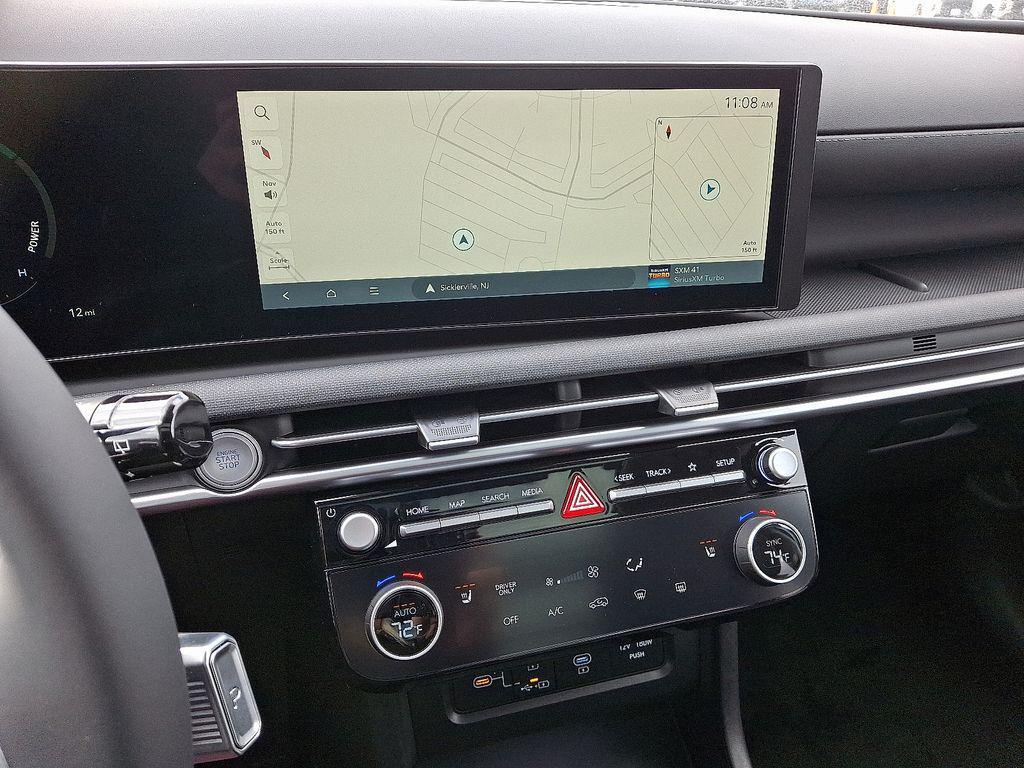 new 2025 Hyundai TUCSON Hybrid car, priced at $39,080