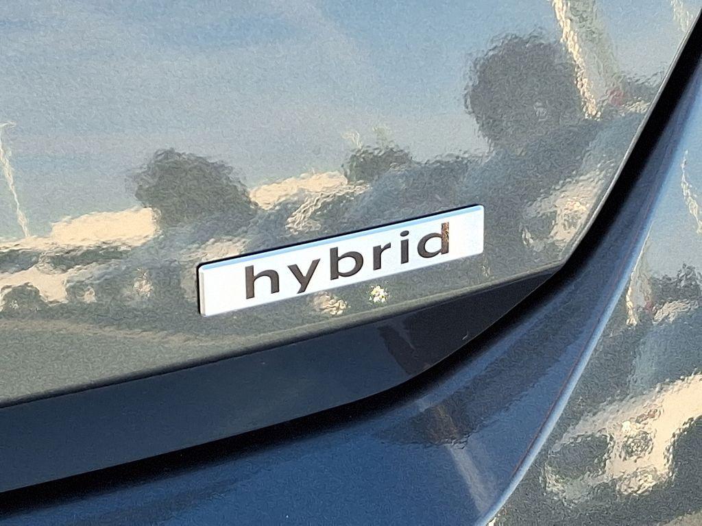 new 2025 Hyundai ELANTRA HEV car, priced at $29,295