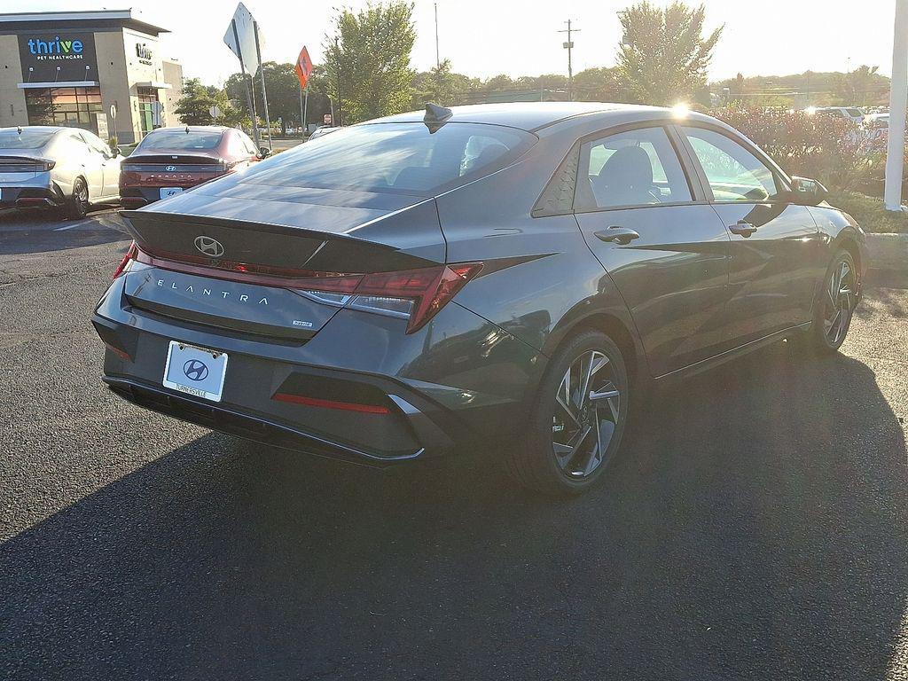 new 2025 Hyundai ELANTRA HEV car, priced at $29,295