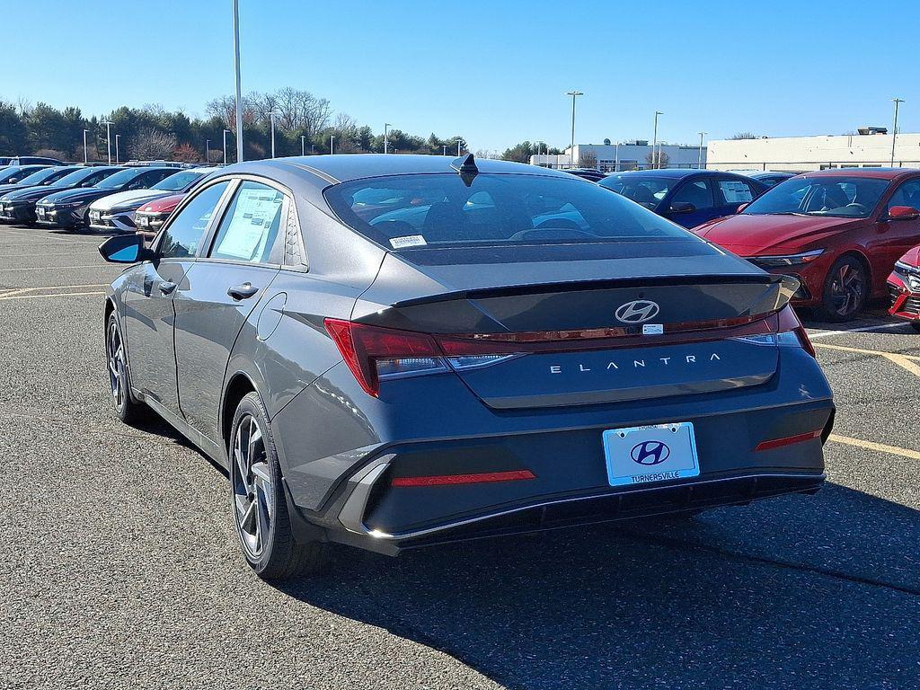 new 2025 Hyundai Elantra car, priced at $25,135