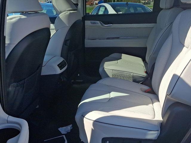 new 2025 Hyundai Palisade car, priced at $55,970