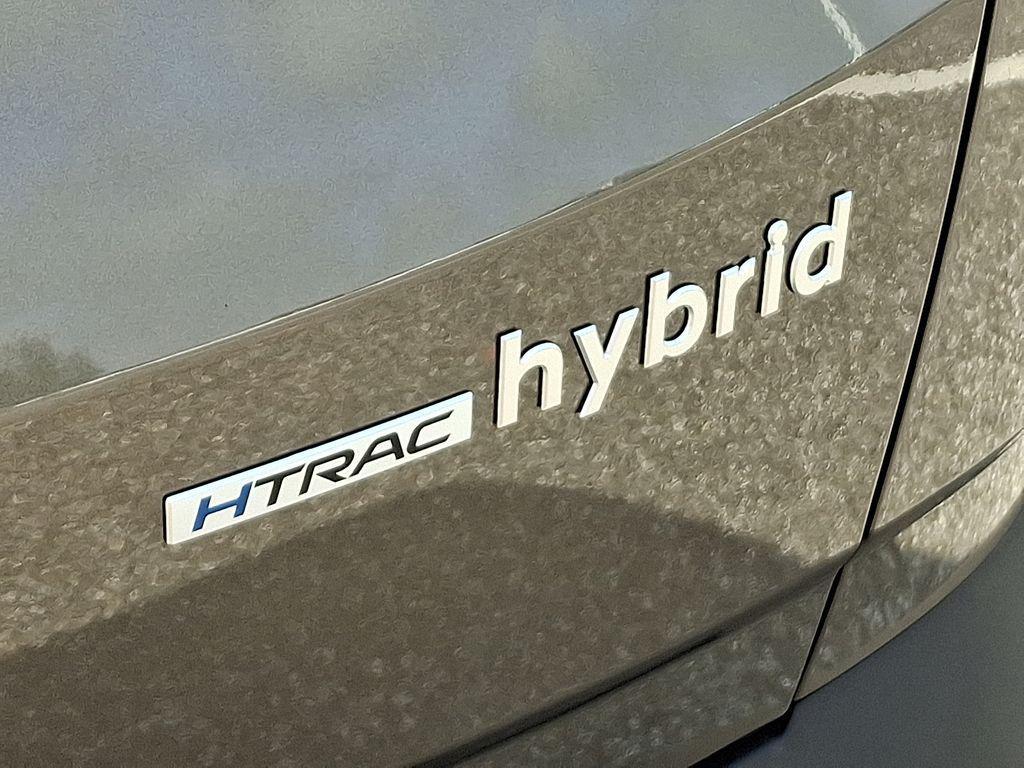 new 2025 Hyundai TUCSON Hybrid car, priced at $43,900