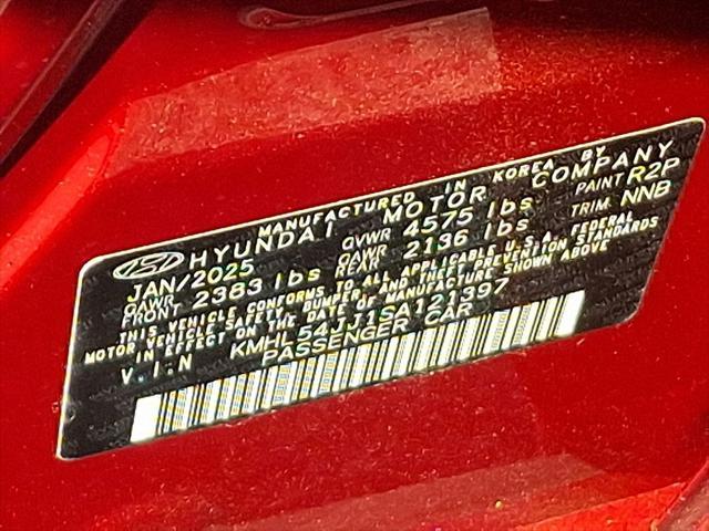 new 2025 Hyundai Sonata Hybrid car, priced at $39,985