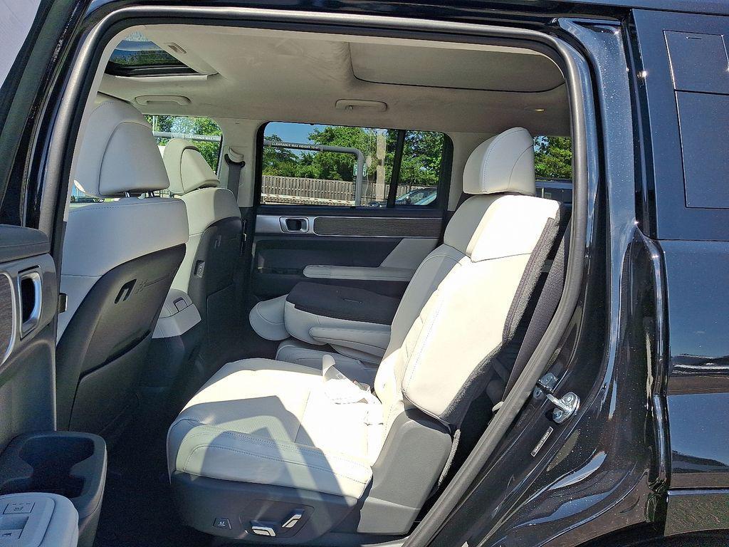 new 2026 Hyundai SANTA FE HEV car, priced at $52,700