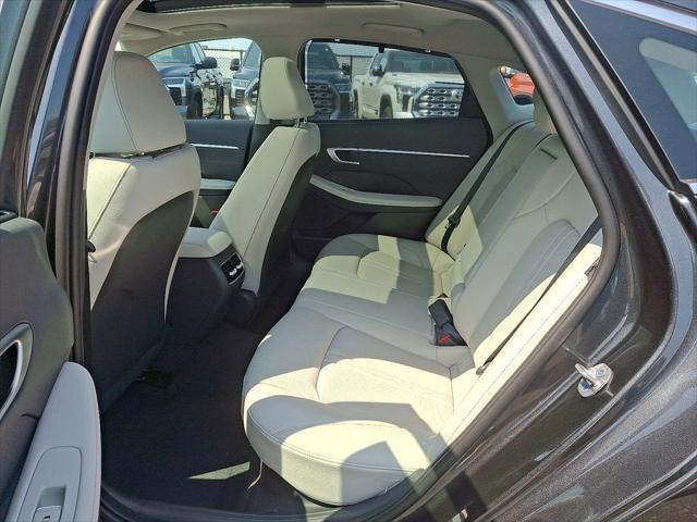 new 2025 Hyundai Sonata Hybrid car, priced at $39,570