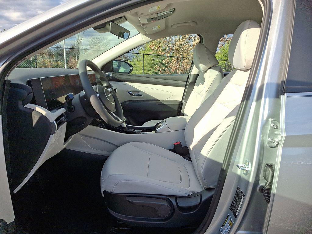new 2026 Hyundai Tucson car, priced at $33,290