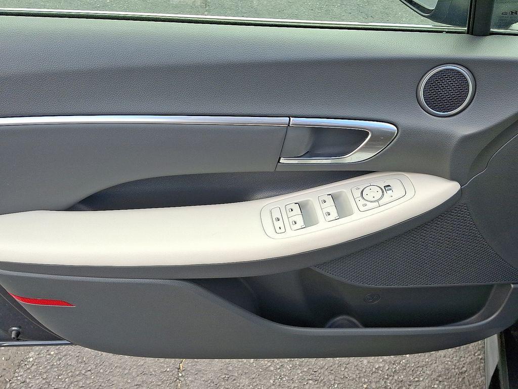 used 2022 Hyundai Sonata car, priced at $24,999