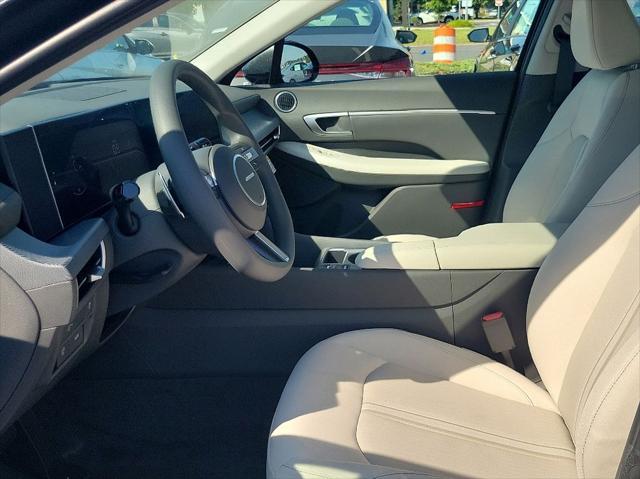 new 2025 Hyundai Sonata car, priced at $29,885