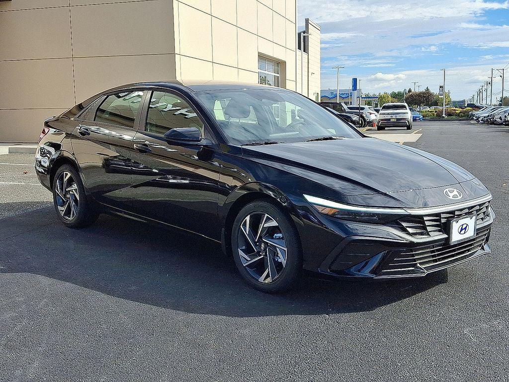 new 2025 Hyundai Elantra car, priced at $25,135