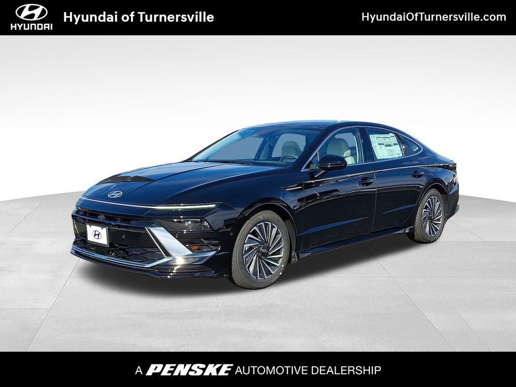 new 2025 Hyundai Sonata Hybrid car, priced at $39,455