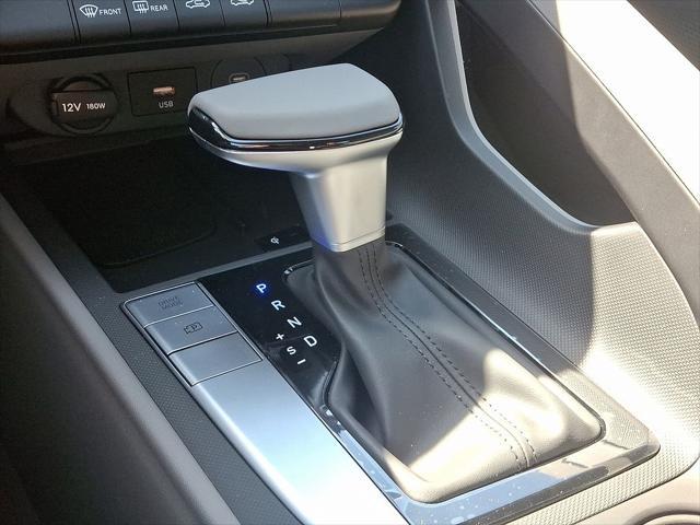 new 2025 Hyundai Elantra car, priced at $25,565
