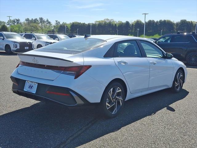 new 2025 Hyundai Elantra car, priced at $25,565