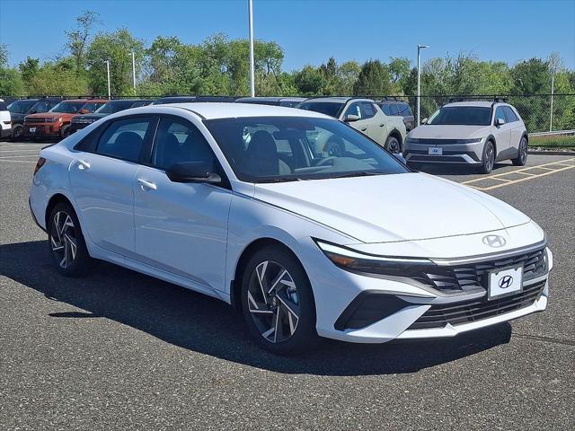 new 2025 Hyundai Elantra car, priced at $25,565