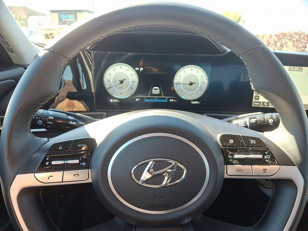 used 2023 Hyundai Elantra car, priced at $21,999