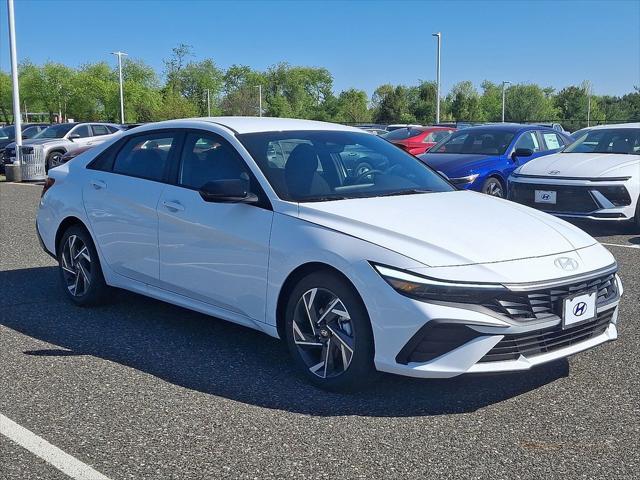 new 2025 Hyundai Elantra car, priced at $25,535