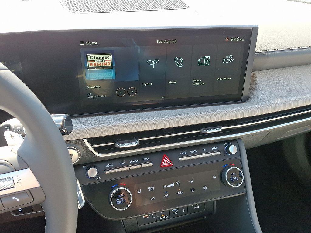 new 2025 Hyundai Sonata Hybrid car, priced at $33,250