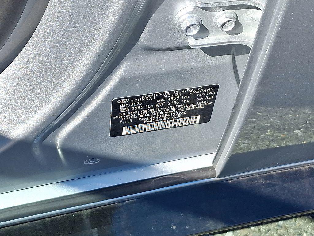 new 2025 Hyundai Sonata Hybrid car, priced at $33,250