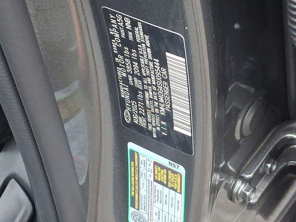 new 2025 Hyundai Elantra car, priced at $25,160