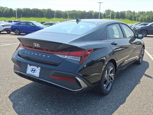 new 2025 Hyundai Elantra car, priced at $24,995