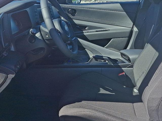 new 2025 Hyundai Elantra car, priced at $24,995