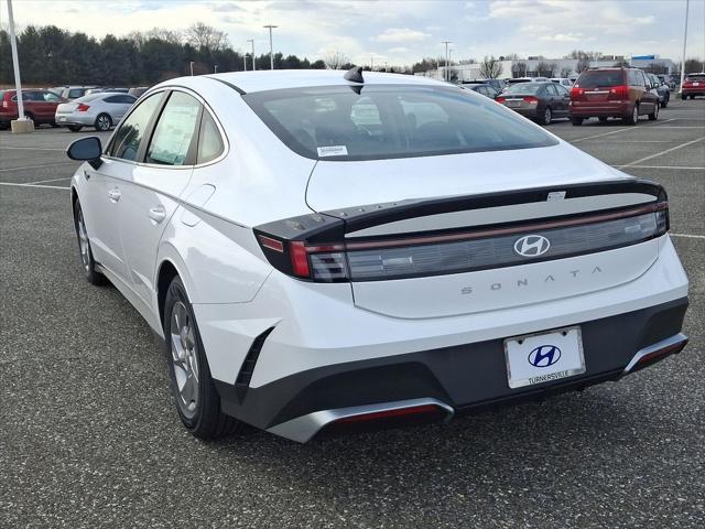 new 2025 Hyundai Sonata car, priced at $29,048