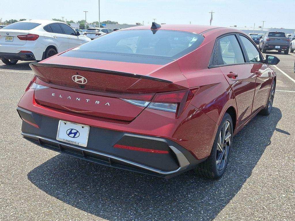 new 2025 Hyundai Elantra car, priced at $25,155
