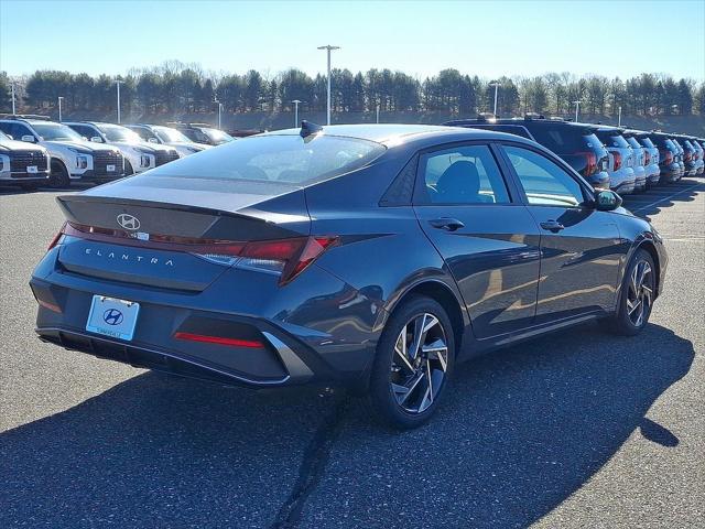 new 2025 Hyundai Elantra car, priced at $25,080