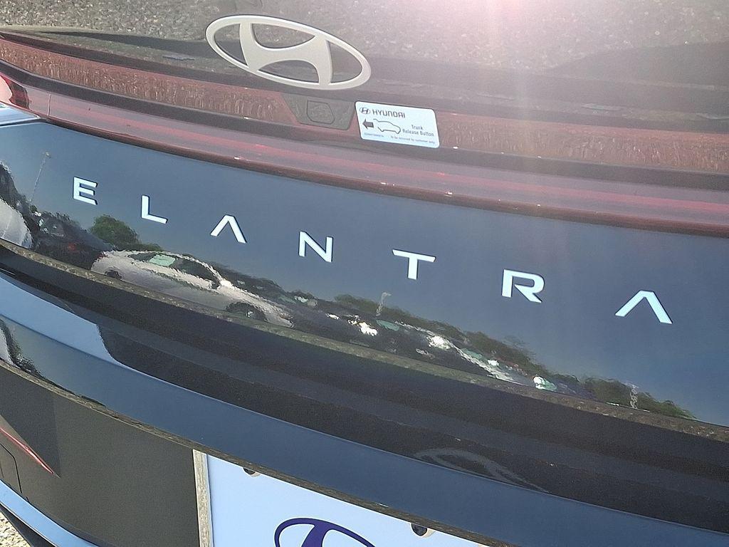 new 2025 Hyundai ELANTRA HEV car, priced at $29,185