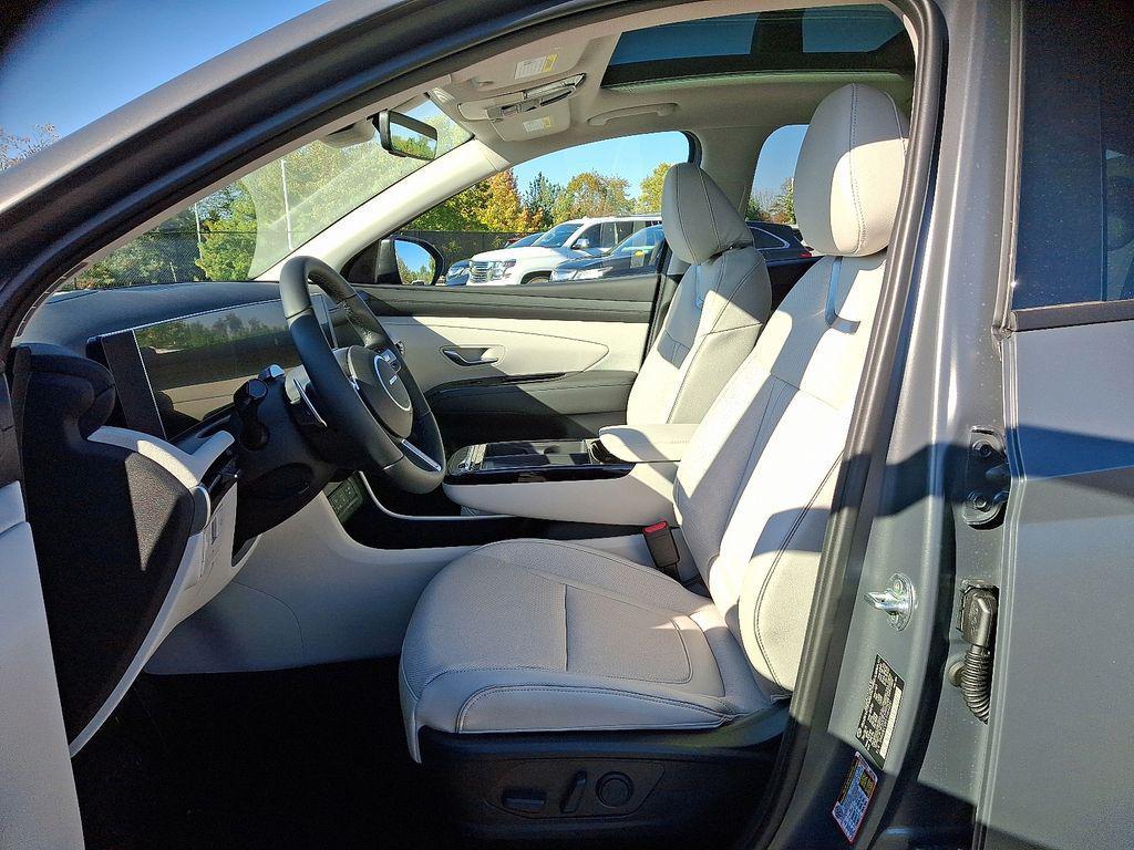 new 2026 Hyundai Tucson car, priced at $44,435