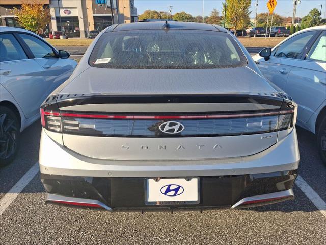 new 2024 Hyundai Sonata Hybrid car, priced at $38,885