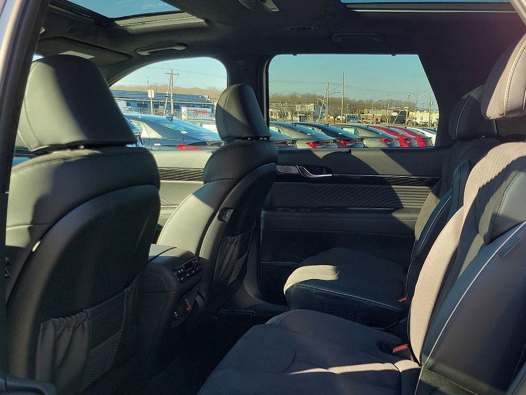 new 2025 Hyundai Palisade car, priced at $56,955