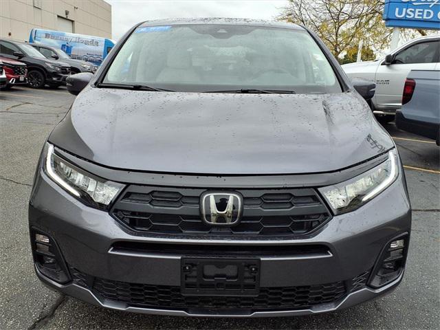 used 2025 Honda Odyssey car, priced at $42,980