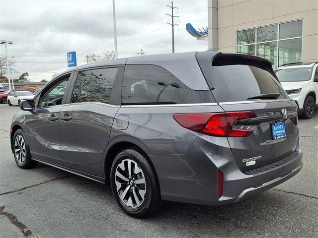 used 2025 Honda Odyssey car, priced at $42,980